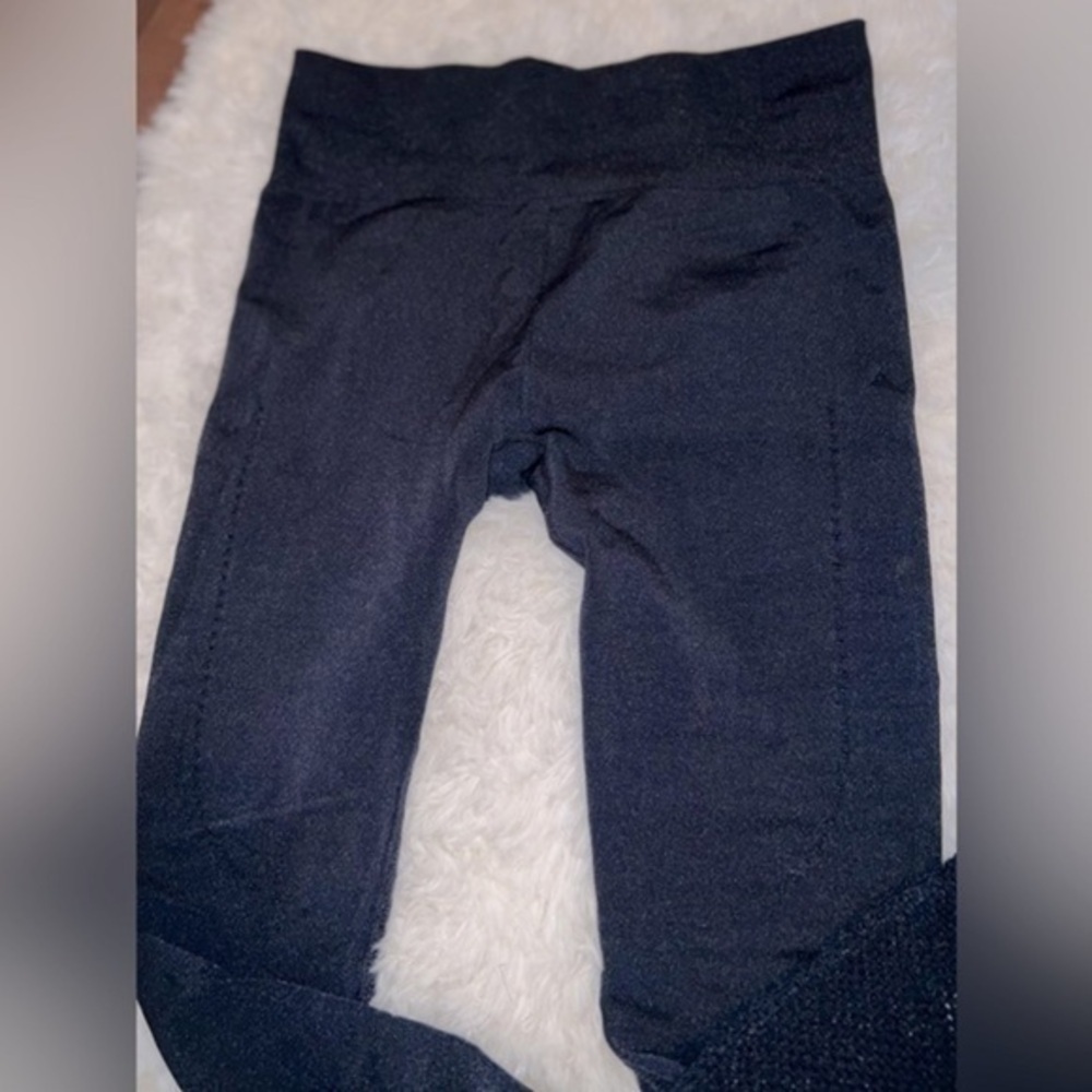 Joy lab workout leggings- size medium - Picture 2 of 9